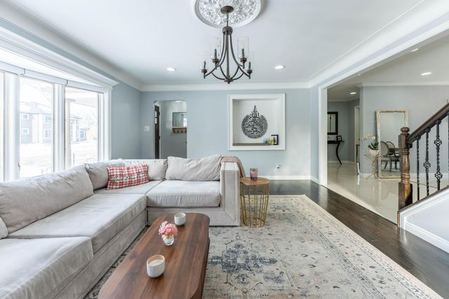 1826 Beaver Street, Dearborn, MI 48128