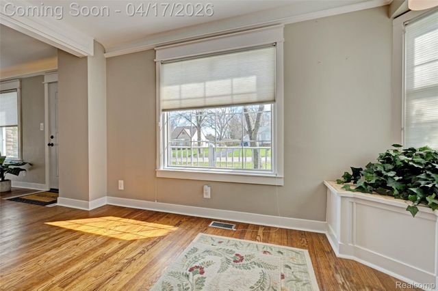 3556 BROOKDALE Lane, Waterford Charter Township, MI 48328