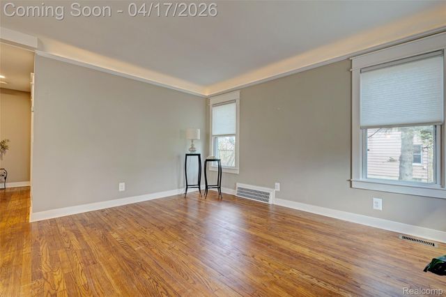 3556 BROOKDALE Lane, Waterford Charter Township, MI 48328