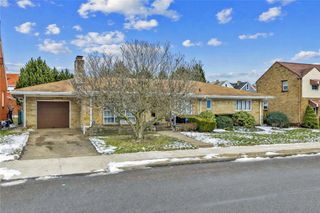 936 Kennedy Dr, Ambridge, PA 15003