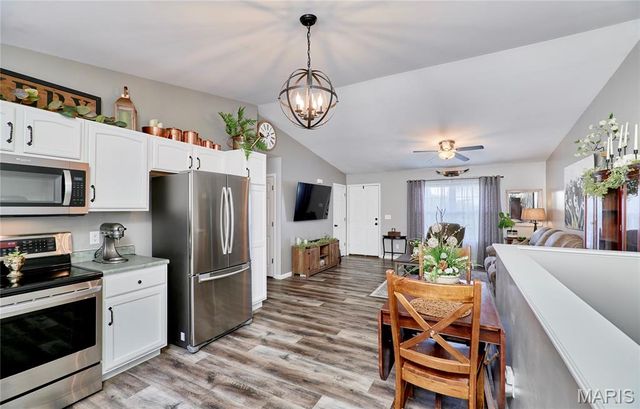 2358 Balboa Circle, Warrenton, MO 63383