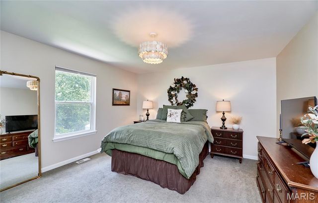 2358 Balboa Circle, Warrenton, MO 63383
