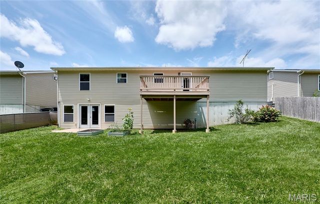 2358 Balboa Circle, Warrenton, MO 63383