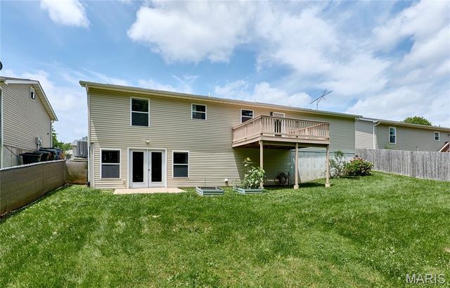 2358 Balboa Circle, Warrenton, MO 63383