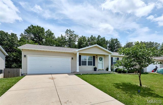 2358 Balboa Circle, Warrenton, MO 63383