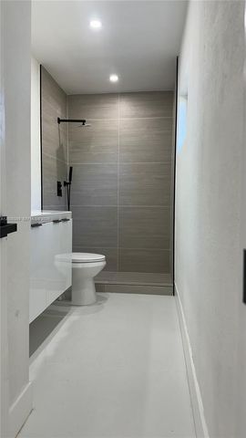 220 NW 112th Ter 1, Miami Shores, FL 33168