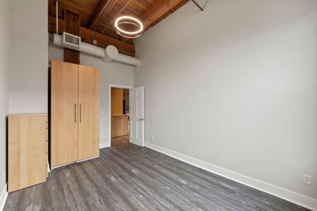 400 N 1st Street 310, Minneapolis, MN 55401