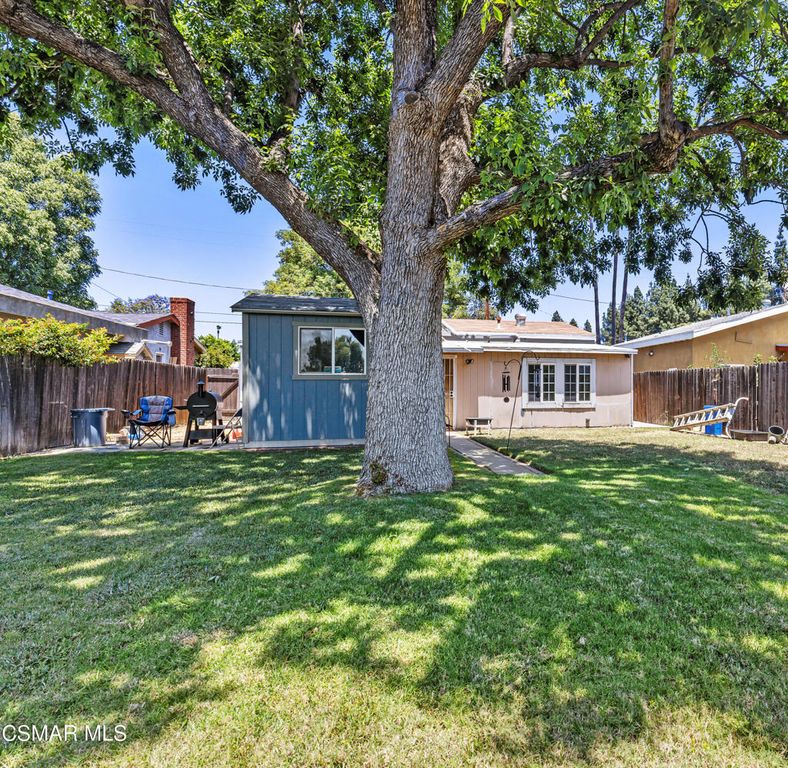 Image 17 of property listing at 15646 Stare Street, North Hills, CA 91343