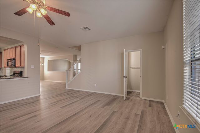 8626 Fallen Leaf Lane, Temple, TX 76502