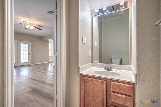 8626 Fallen Leaf Lane, Temple, TX 76502