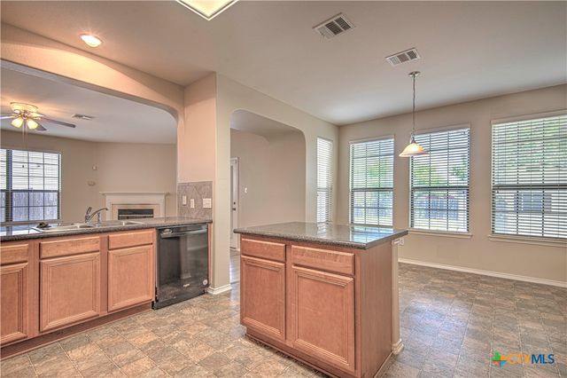 8626 Fallen Leaf Lane, Temple, TX 76502