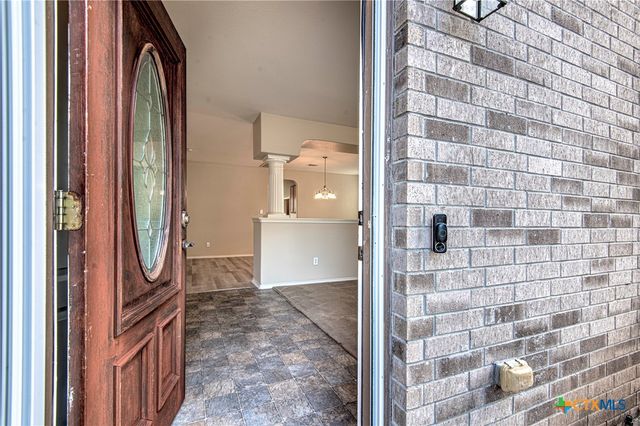 8626 Fallen Leaf Lane, Temple, TX 76502