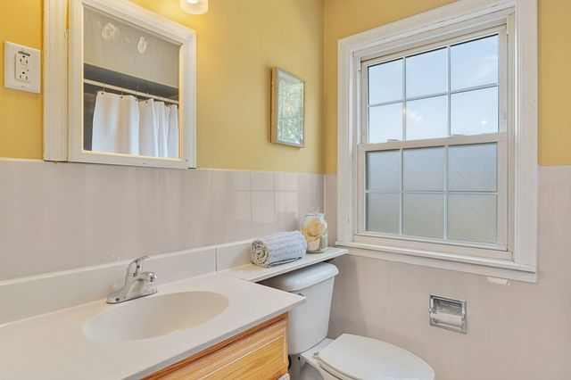 812 W Lombard Street, Davenport, IA 52804