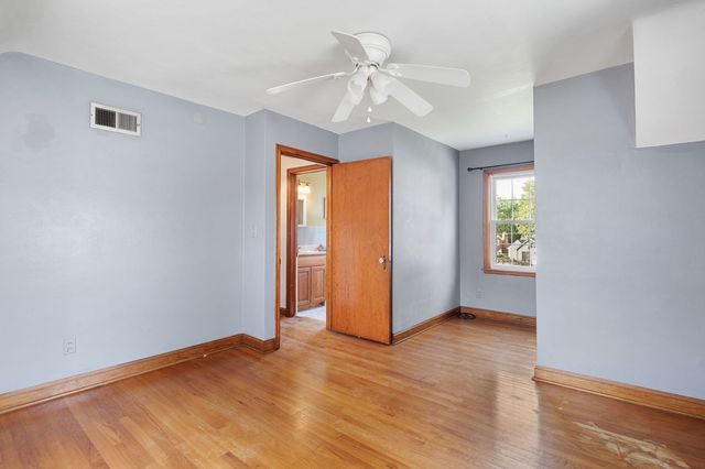 812 W Lombard Street, Davenport, IA 52804