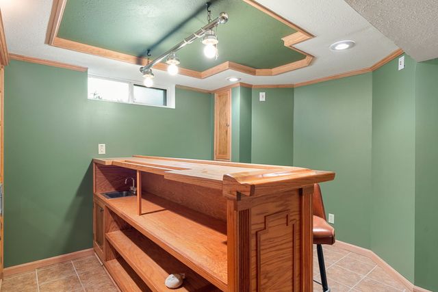 812 W Lombard Street, Davenport, IA 52804