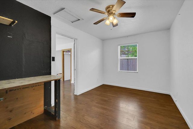 1215 J St, Marysville, CA 95901