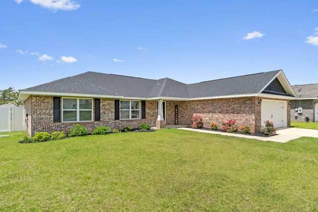 7153 Gordon Evans Road, Navarre, FL 32566