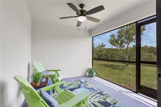 1726 NE 10th LN, Cape Coral, FL 33909