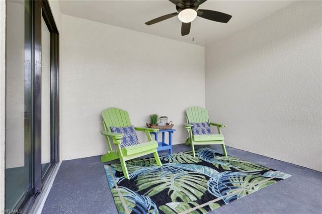 1726 NE 10th LN, Cape Coral, FL 33909