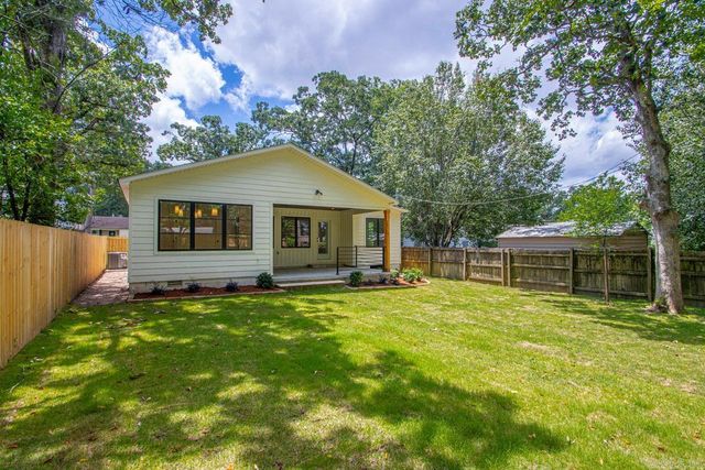 6208 Kenwood Rd, Cammack Village, AR 72207