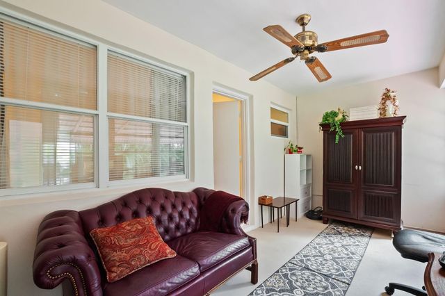 162 High Point Boulevard B, Delray Beach, FL 33445