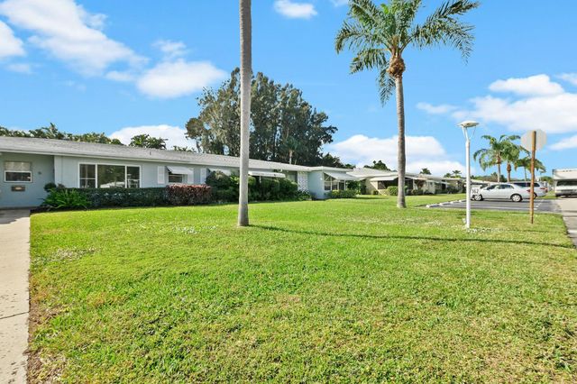 162 High Point Boulevard B, Delray Beach, FL 33445