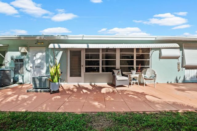 162 High Point Boulevard B, Delray Beach, FL 33445