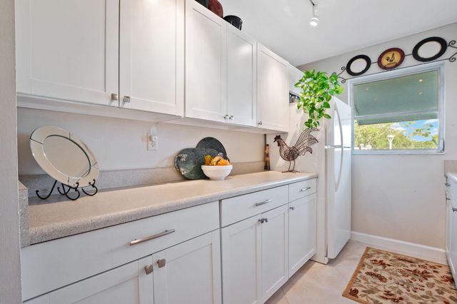 162 High Point Boulevard B, Delray Beach, FL 33445