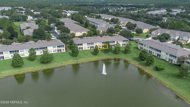 6668 WHITE BLOSSOM Circle 33F, Jacksonville, FL 32258