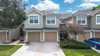 6668 WHITE BLOSSOM Circle 33F, Jacksonville, FL 32258