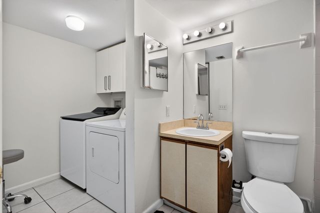 102 Maplecrest Circle, Jupiter, FL 33458