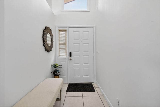 102 Maplecrest Circle, Jupiter, FL 33458