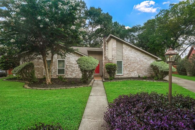 1807 Fir Cove, Houston, TX 77339