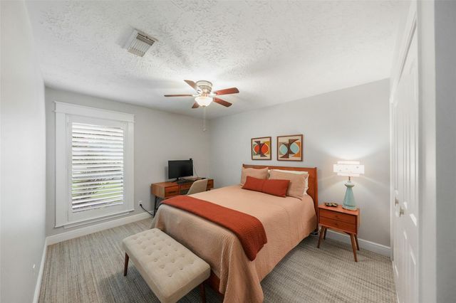 1807 Fir Cove, Houston, TX 77339