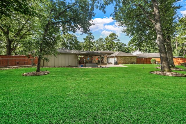 1807 Fir Cove, Houston, TX 77339