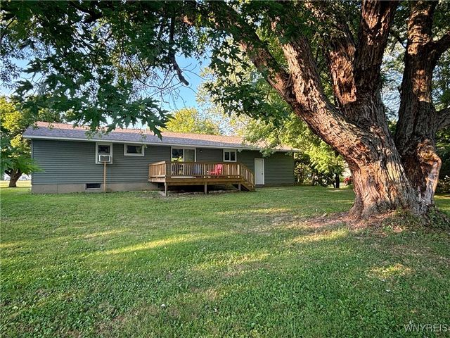 1307 Milestrip Road, Brant, NY 14111