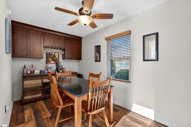 1012 Berry Drive, Boiling Springs, SC 29316