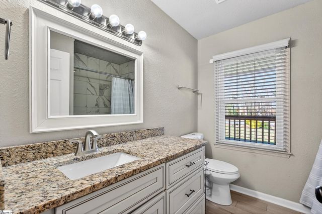 1012 Berry Drive, Boiling Springs, SC 29316