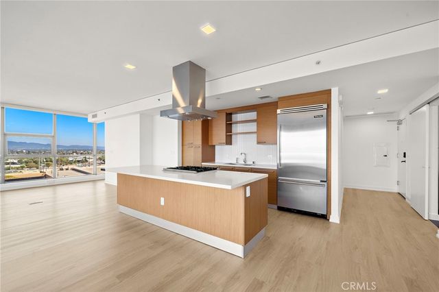 9 Macarthur Place 1102, Santa Ana, CA 92707