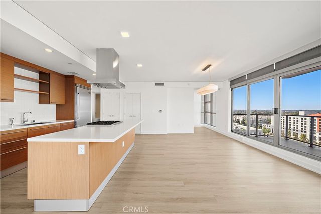 9 Macarthur Place 1102, Santa Ana, CA 92707