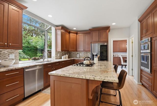 15400 32nd Avenue SE, Mill Creek, WA 98012
