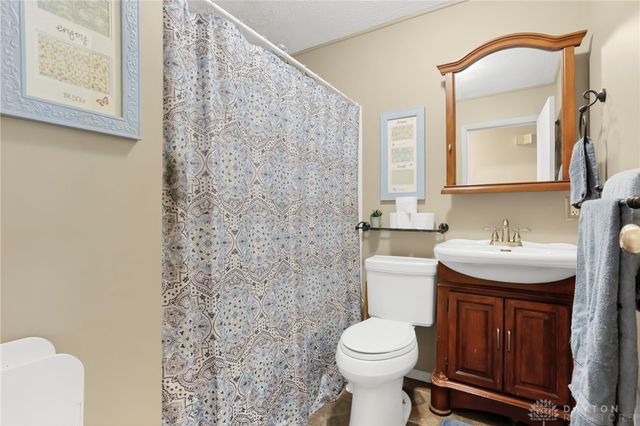 524 Carolyn Drive, Miamisburg, OH 45342
