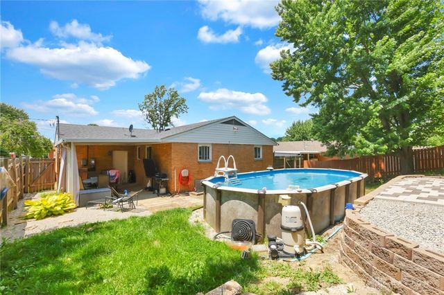524 Carolyn Drive, Miamisburg, OH 45342