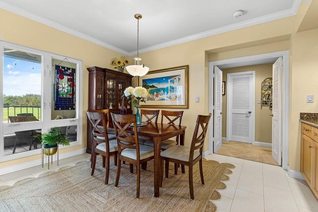 5020 Harmony Circle 203, Vero Beach, FL 32967