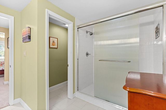 5020 Harmony Circle 203, Vero Beach, FL 32967