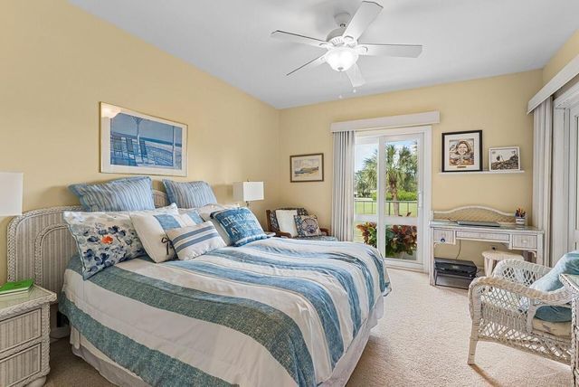 5020 Harmony Circle 203, Vero Beach, FL 32967