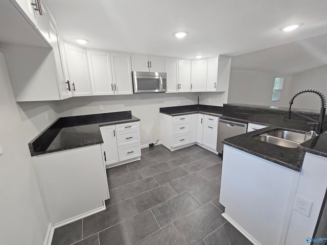 674 Harvest Road, Harvest, AL 35749