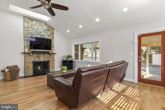 6415 SHADY LN, Falls Church, VA 22042