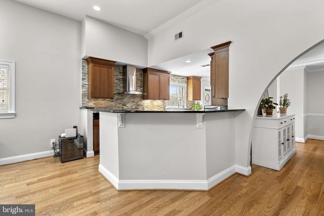 6415 SHADY LN, Falls Church, VA 22042