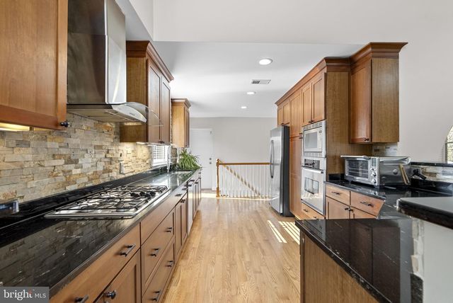 6415 SHADY LN, Falls Church, VA 22042